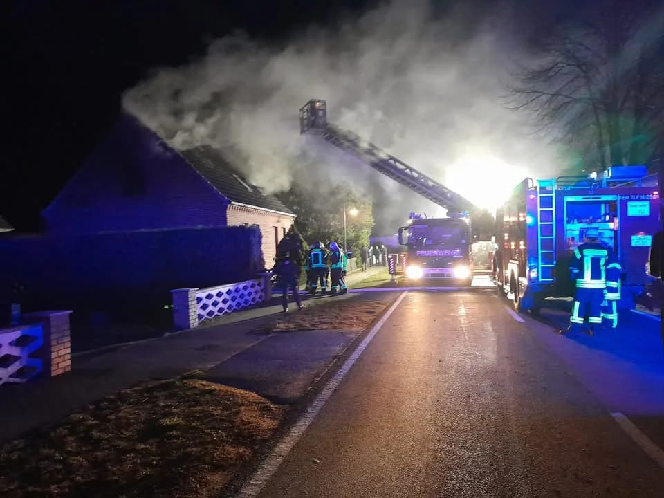 B Feuer Mittel Zimmerbrand