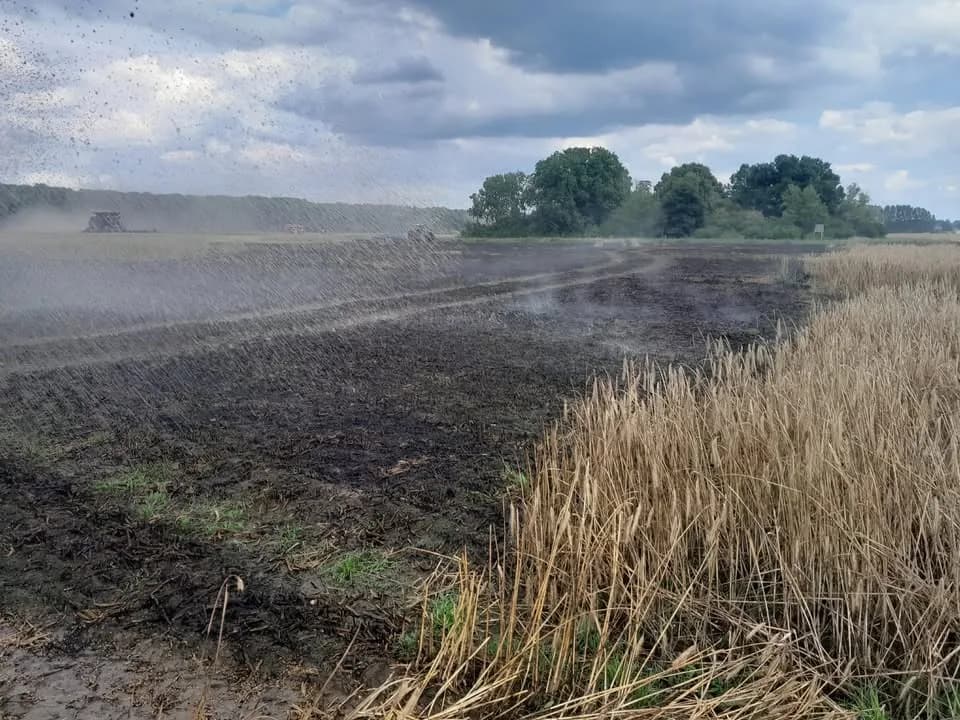 Brand B Mittel Landmaschine