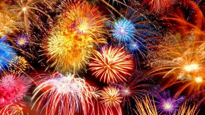 Das Jahr 2014 geht zu Ende und ein Neues steht bevor. Die Weihnachtsfeiertage sind vorüber und Silvester kann kommen. Die Freiwillige Feuerwehr Ferdinandshof wünscht allen Bewohnern Ferdinandshofs, den Kameradinnen und Kameraden der Feuerwehr, sowie allen anderen Kameraden, Freunden und Familien einen guten Rutsch in das neue Jahr 2015.