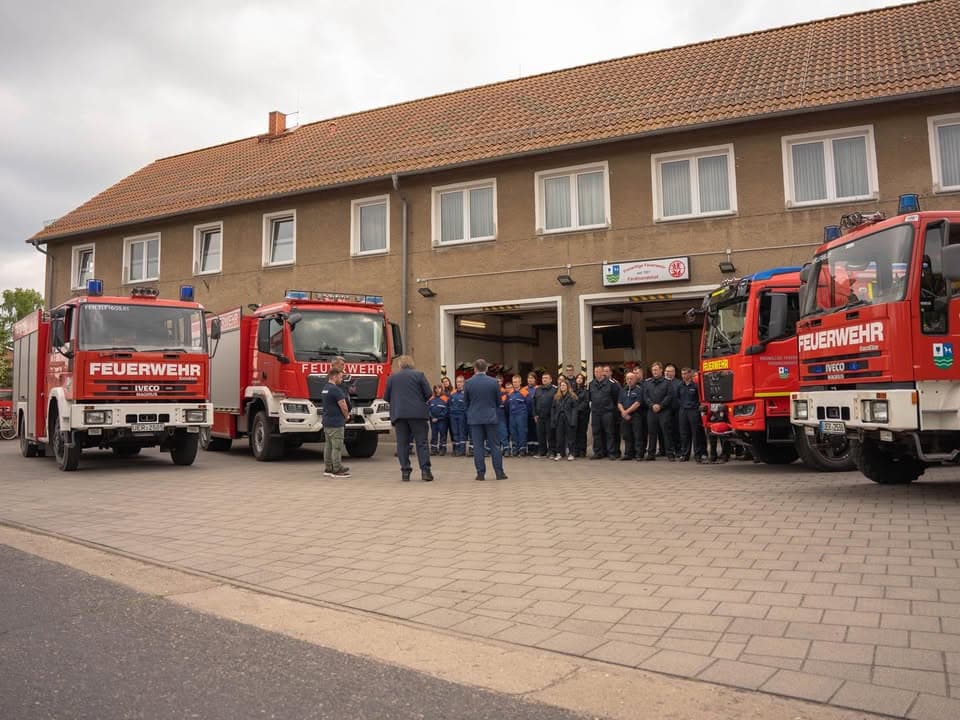 Feierliche Fahrzeugübergabe bei der Freiwilligen Feuerwehr Ferdinandshof
