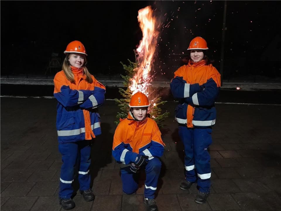 Tannenbaumverbrennen in Ferdinandshof!