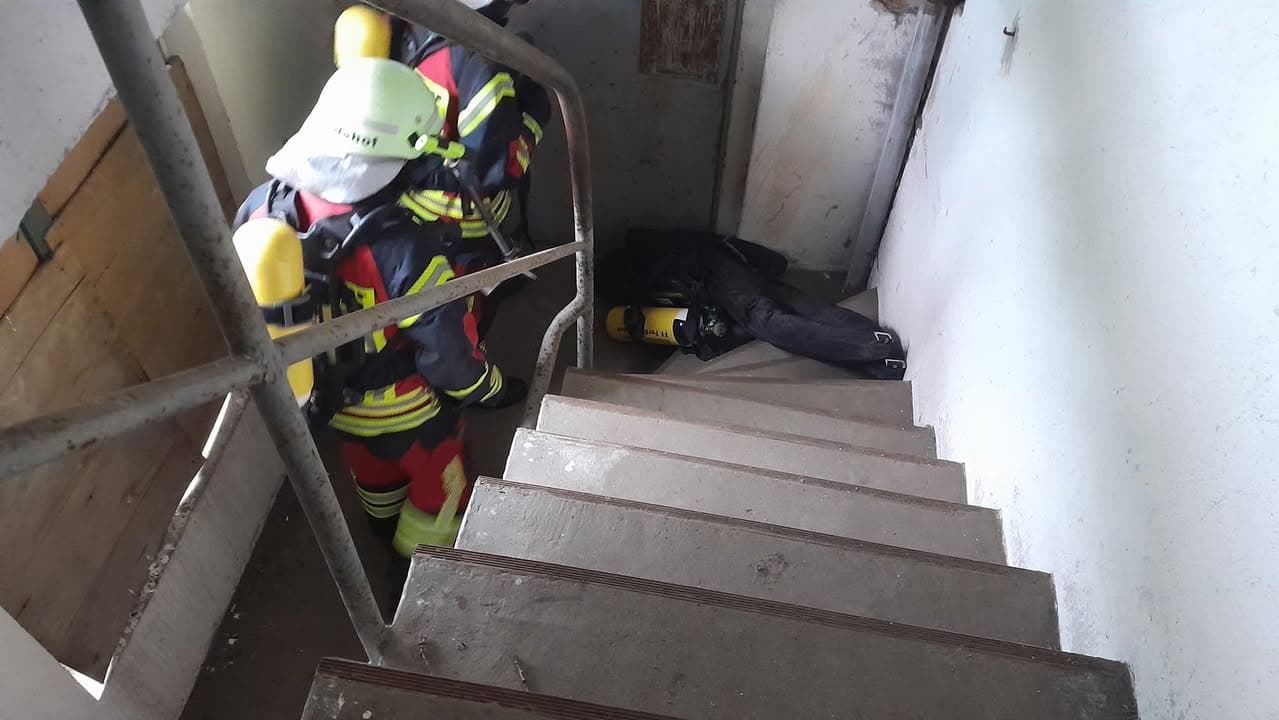 + Wenn Feuerwehrleute in Gefahr sind +