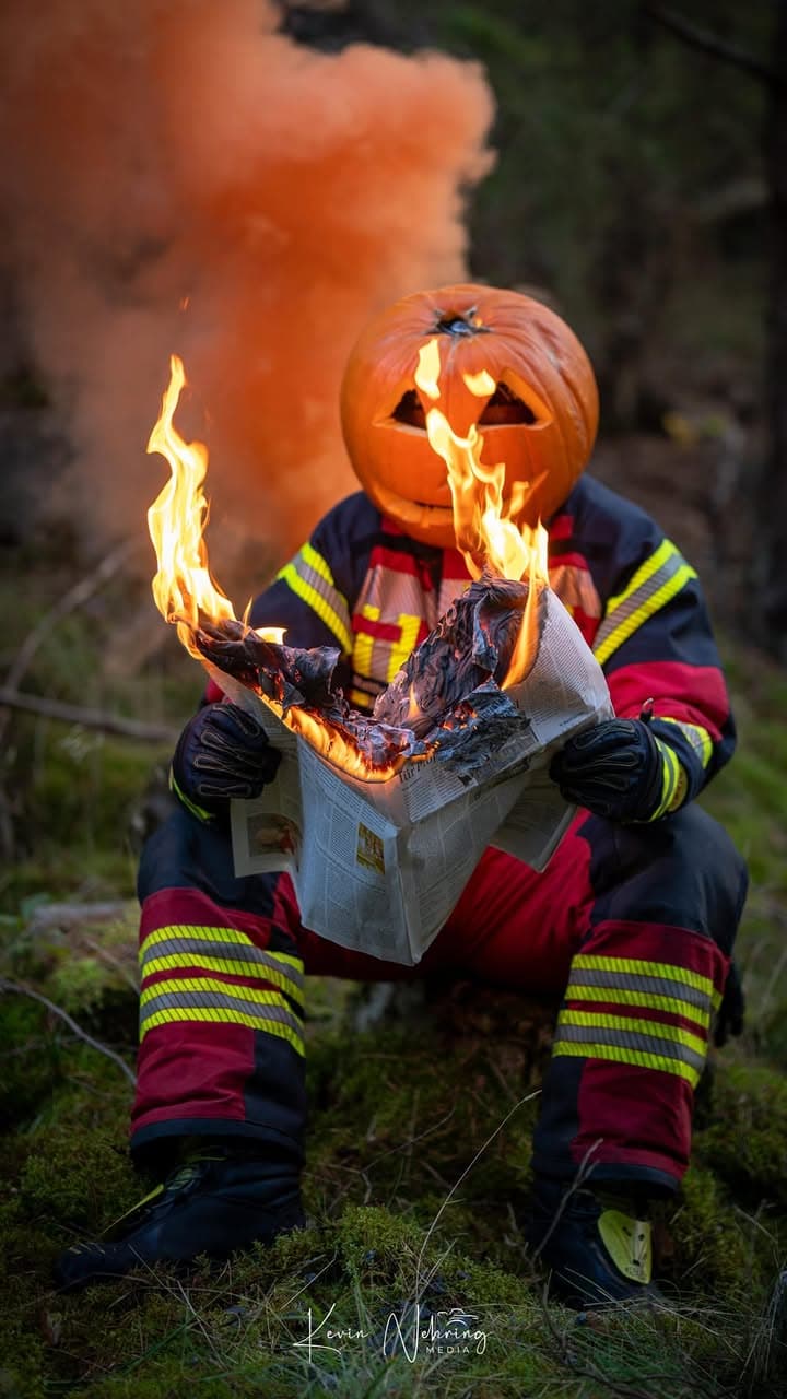Wir wünschen euch einen schönes gruseliges Halloween