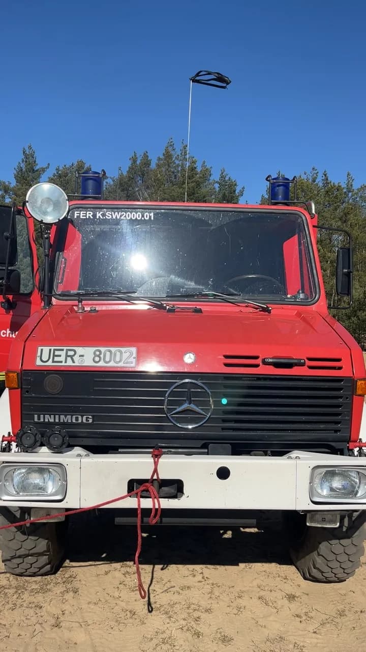 B-Feuer Groß Waldbrand