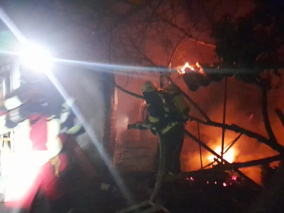 B Feuer Mittel
