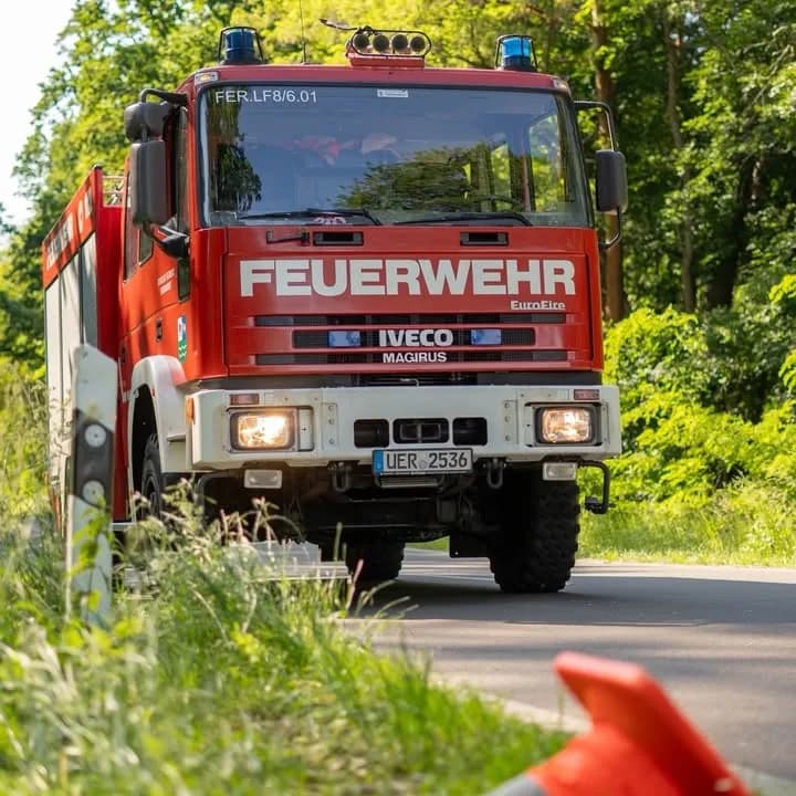 F F2_KFZ- PKW