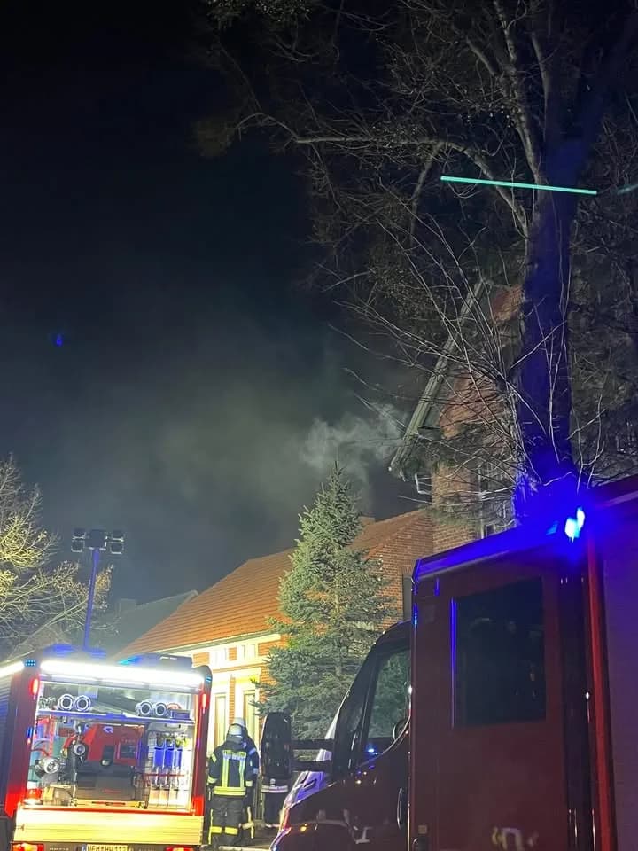 Feuer Mittel Zimmerbrand