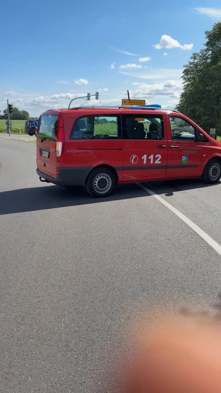 H1_Betriebststoffe 3 km durch den gesamten Ort.