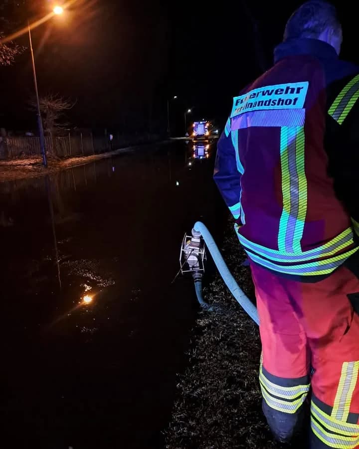 H1_Wasserschaden - Wasserrohrbruch